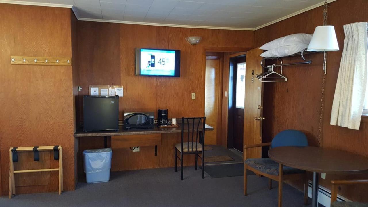 Indianhead Motel Айронвуд Экстерьер фото
