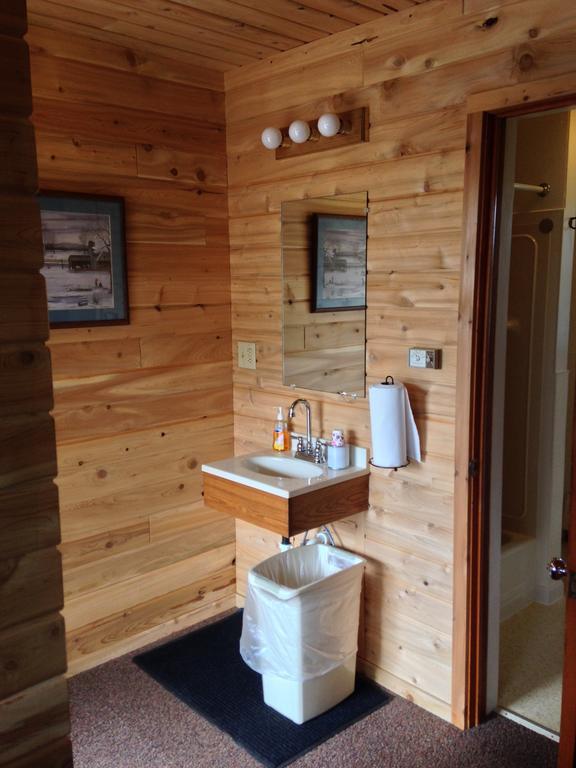 Indianhead Motel Айронвуд Экстерьер фото