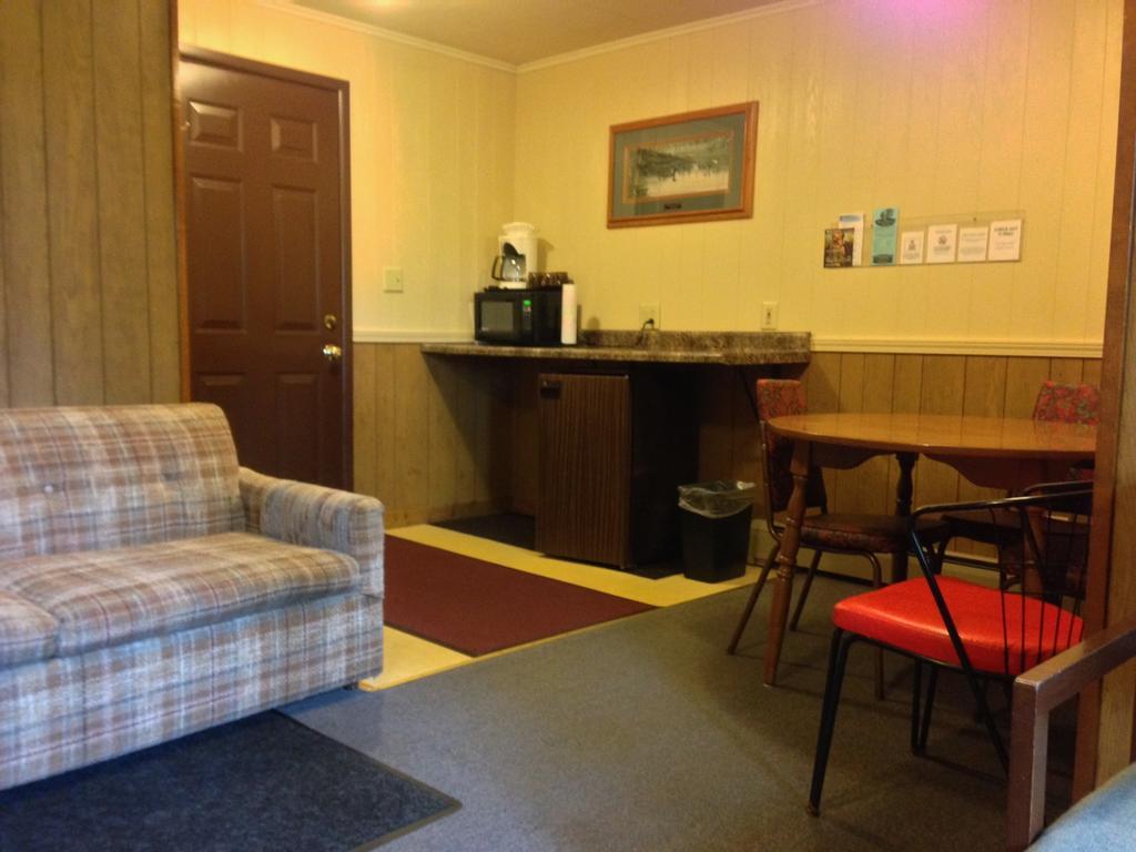 Indianhead Motel Айронвуд Номер фото