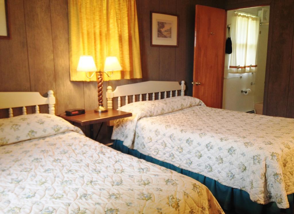 Indianhead Motel Айронвуд Номер фото